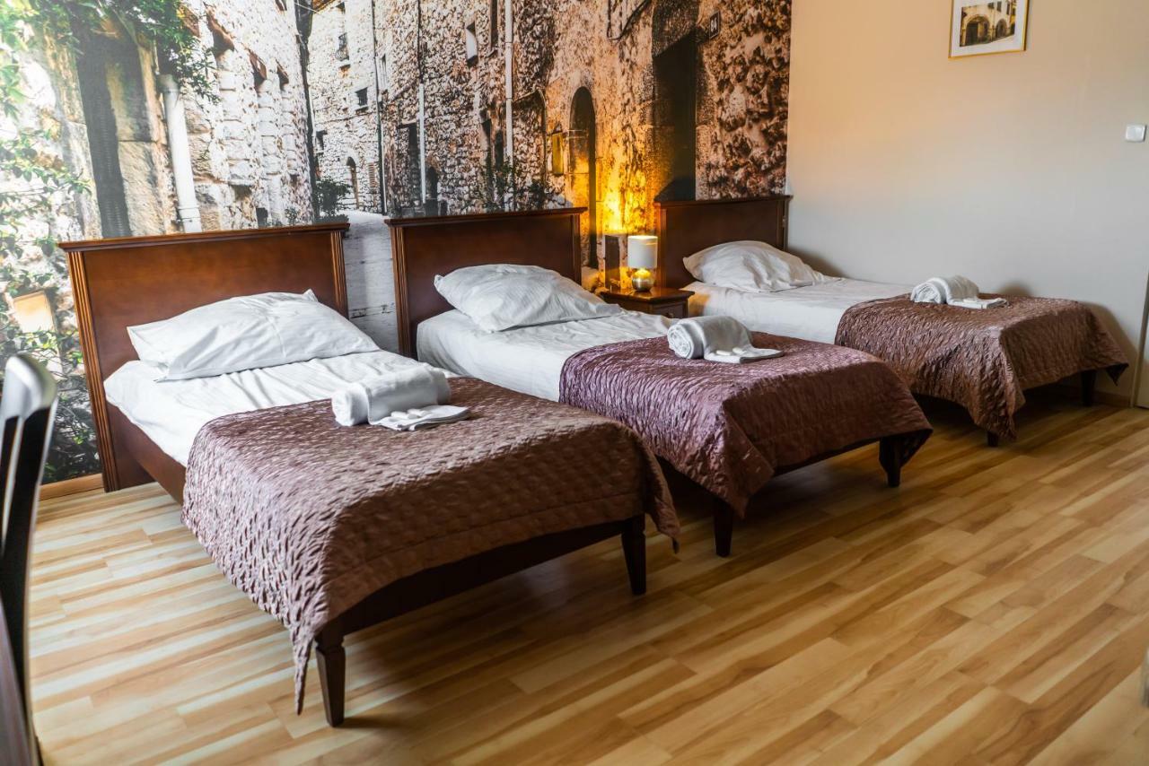 Dworek Helena Biala Podlaska Ngoại thất bức ảnh